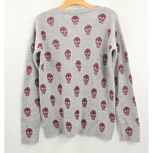 Skull Cashmere Sweater Size Medium Riley Grey Burgundy Skulls V Neck - Picture 9 of 16